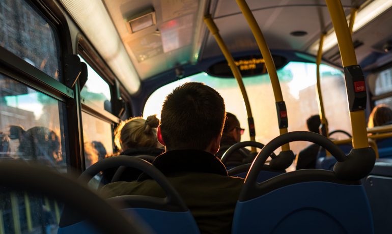 Salario mínimo y auxilio de transporte